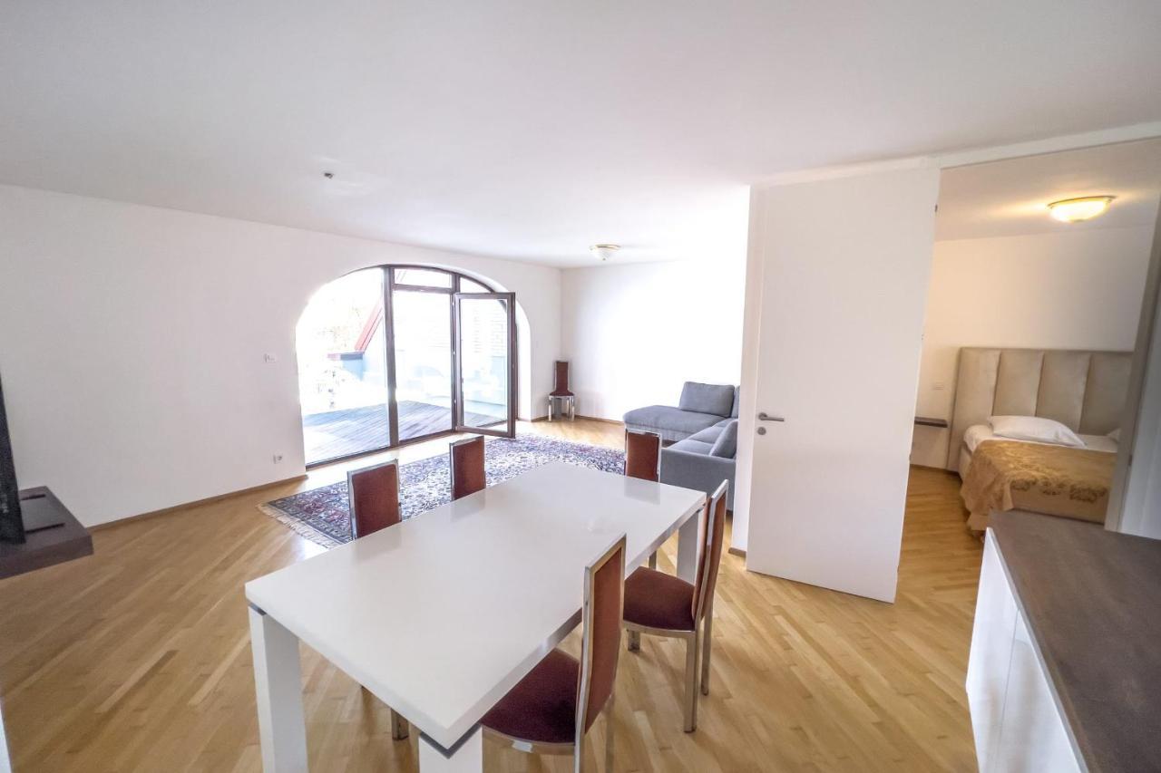 Апартаменты Riverside Ljubljanica With Private Parking Любляна Экстерьер фото